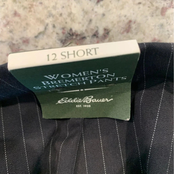 NWT Eddie Bauer Bremerton Fit Black Pinstripe‎ Pants sz 12 Short Business Office - Picture 4 of 5